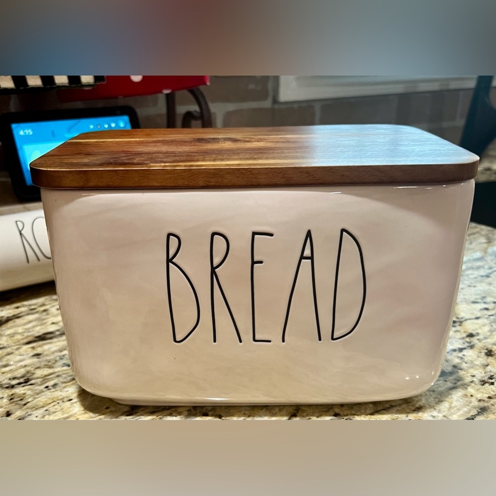 RAE DUNN Bread Box